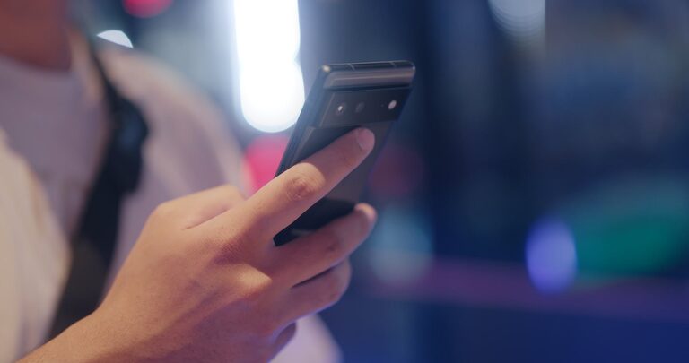 Tips for Setting Boundaries with Notifications to Boost Focus